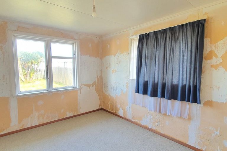 Photo of property in 16 Thornhill Street, Rockdale, Invercargill, 9812