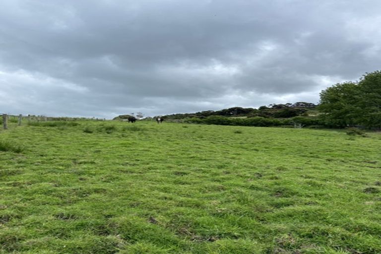 Photo of property in 68 Spioenkop Road, Mangawhai, 0573