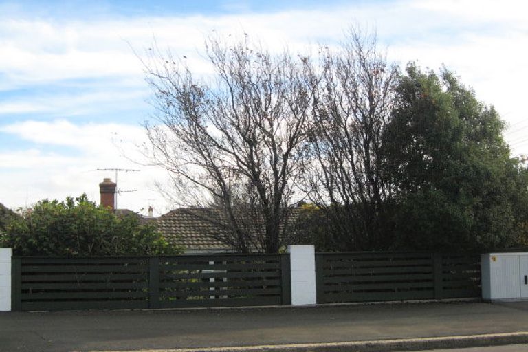 Photo of property in 107 Highcliff Road, Andersons Bay, Dunedin, 9013