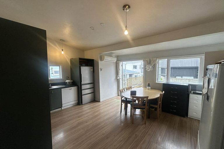 Photo of property in 53 Wilson Street, Newtown, Wellington, 6021