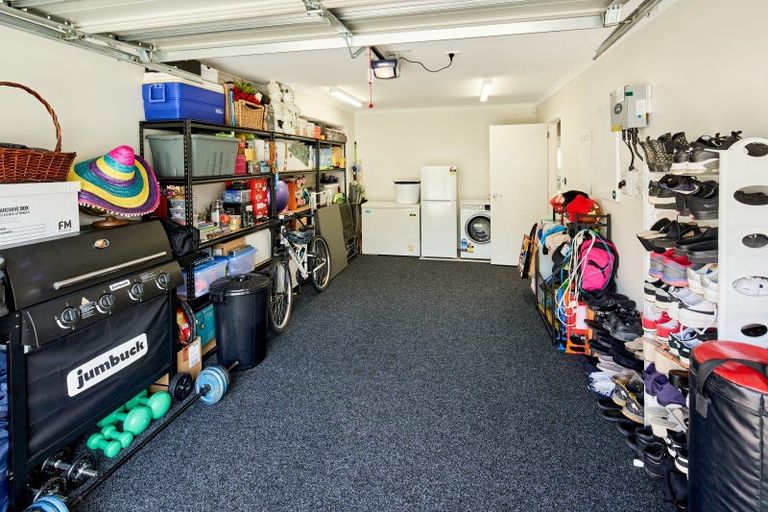 Photo of property in 8 Henrietta Maxwell Grove, Wainuiomata, Lower Hutt, 5014