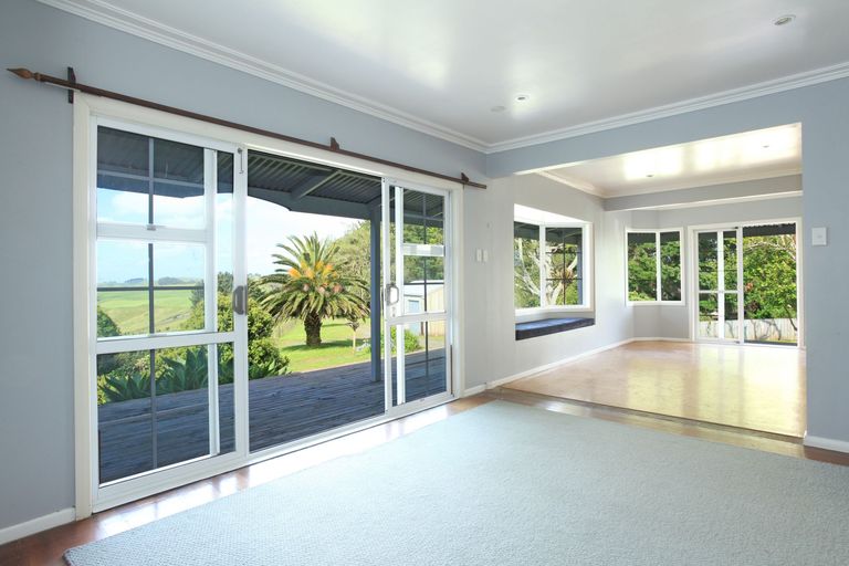 Photo of property in 1260 Te Hutewai Road, Raglan, 3296