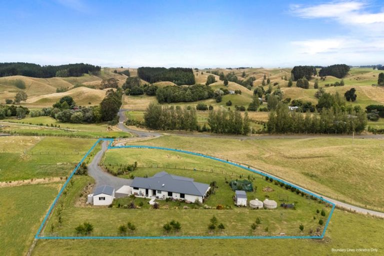 Photo of property in 29 Fry Road, Halcombe, Feilding, 4777