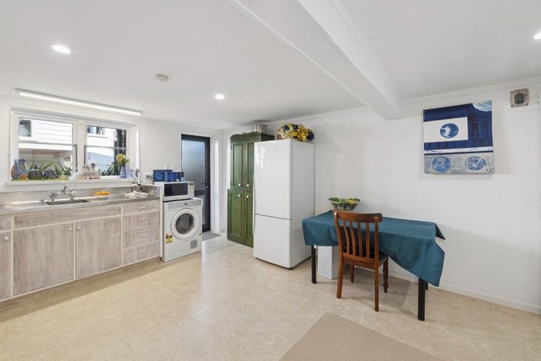 Photo of property in 9 Gillies Avenue, Taupo, 3330