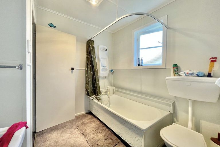 Photo of property in 8 Stirling Place, Tokoroa, 3420