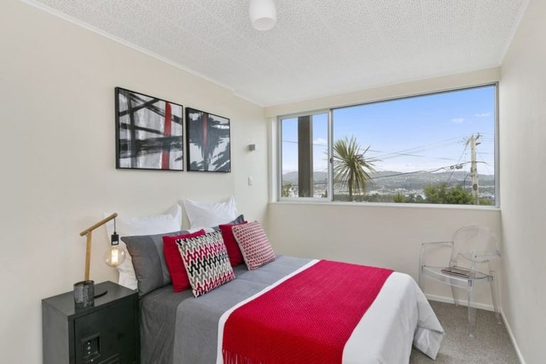 Photo of property in 92 Seatoun Heights Road, Seatoun, Wellington, 6022