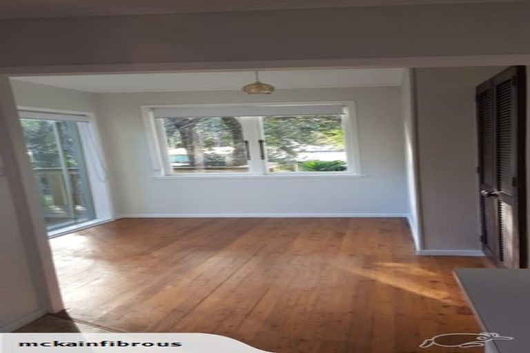 Photo of property in 3a Western Road, Laingholm, Auckland, 0604