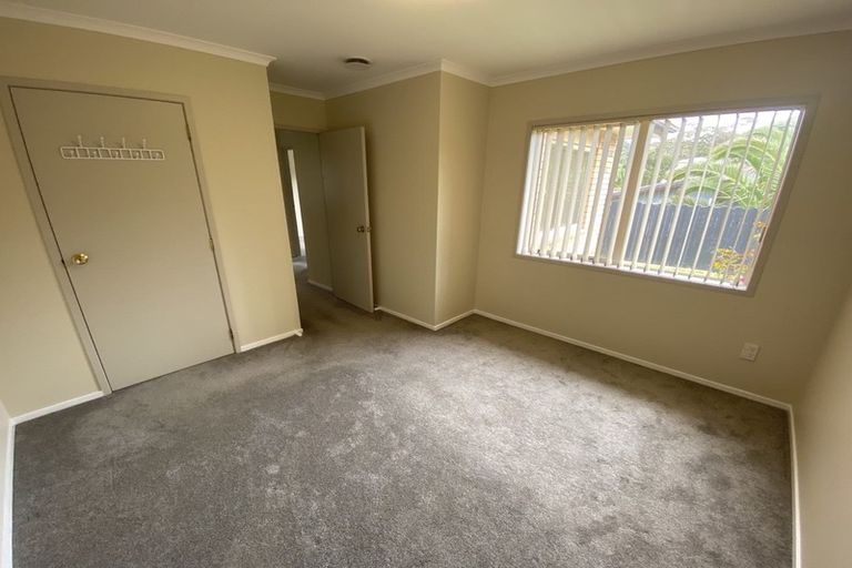 Photo of property in 7 Bibury Avenue, Henderson, Auckland, 0612
