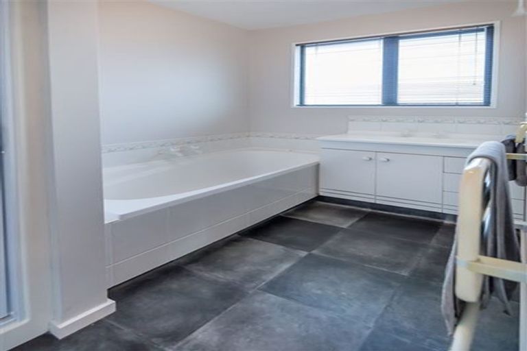 Photo of property in 60a Kintyre Drive, Broomfield, Christchurch, 8042