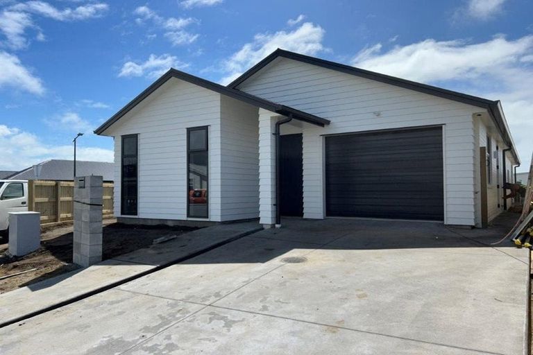Photo of property in 41 Pasture Way, Papamoa, 3118