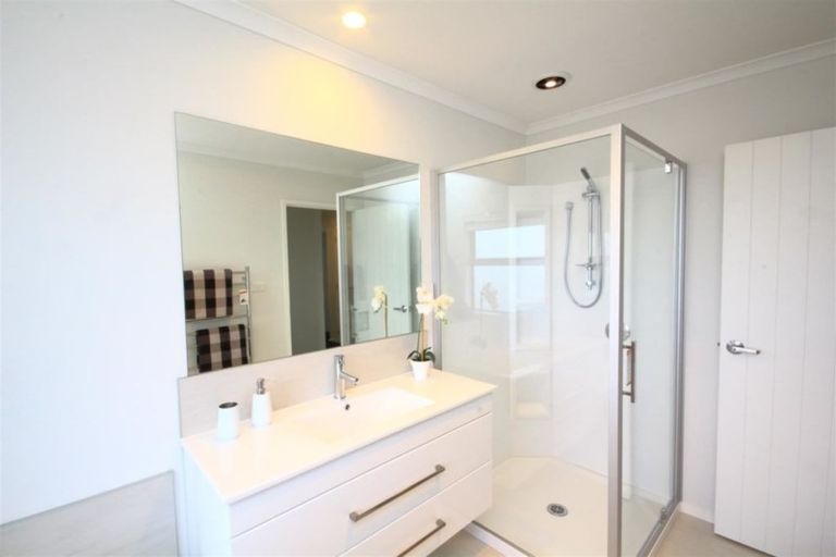 Photo of property in 40 Farrier Street, Papamoa, 3118