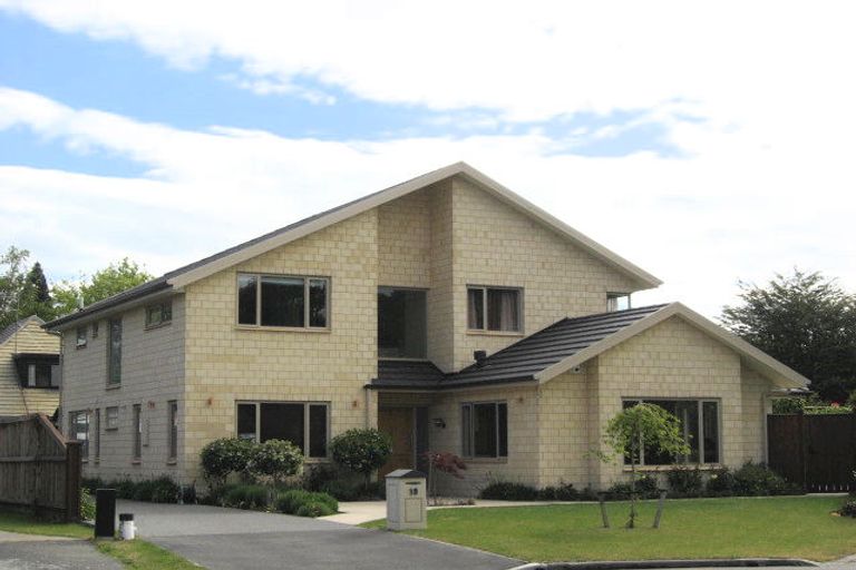 Photo of property in 19 Thurlestone Place, Burnside, Christchurch, 8053
