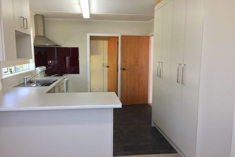 Photo of property in 3 Colorado Grove, Brooklyn, Wellington, 6021