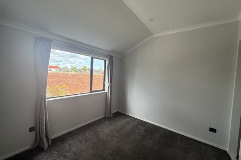 Photo of property in 7/68 Huia Road, Papatoetoe, Auckland, 2025