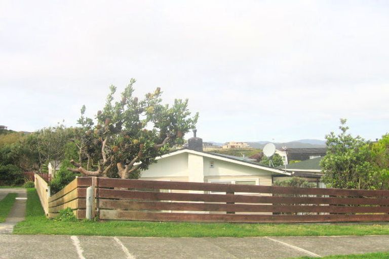 Photo of property in 170 Dowse Drive, Maungaraki, Lower Hutt, 5010