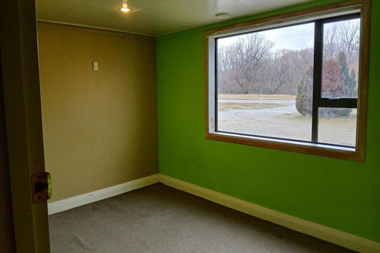 Photo of property in 35 Lauder-omakau Road, Omakau, 9376