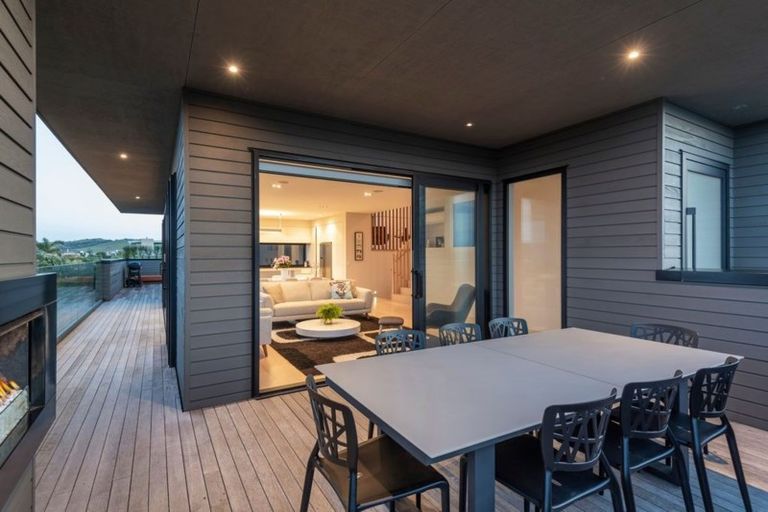 Photo of property in 6 Taiawa Place, Omaha, 0986