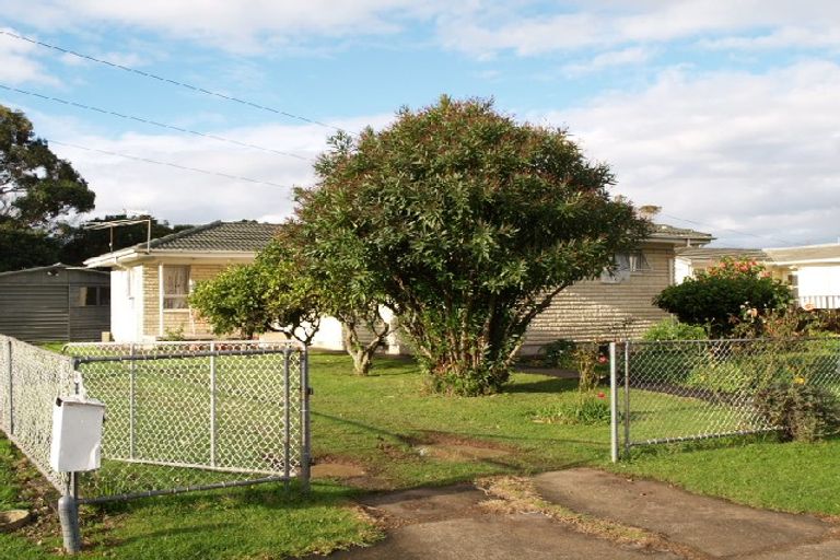 Photo of property in 20 Bland Place, Otara, Auckland, 2023