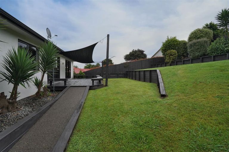 Photo of property in 7 Westview Place, Western Heights, Hamilton, 3200