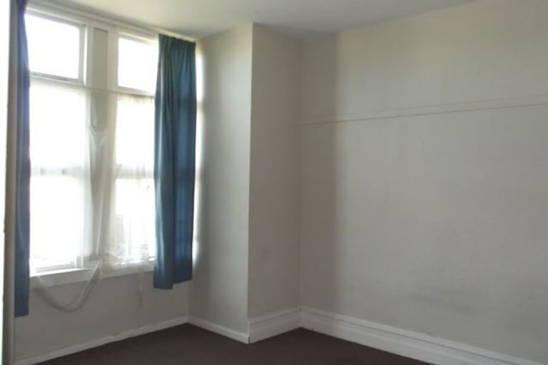 Photo of property in 92-98 High Street, Waimate, 7924