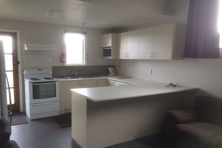 Photo of property in 27 Howe Street, North Dunedin, Dunedin, 9016