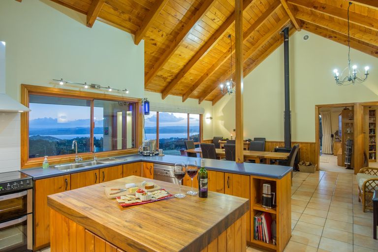 Photo of property in 247 Te Rongo Road, Parua Bay, Whangarei, 0174