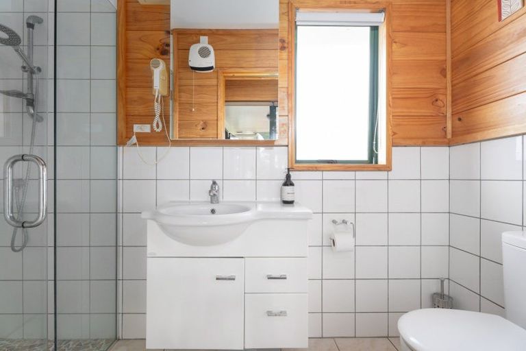 Photo of property in 244 Cook Drive, Whitianga, 3510