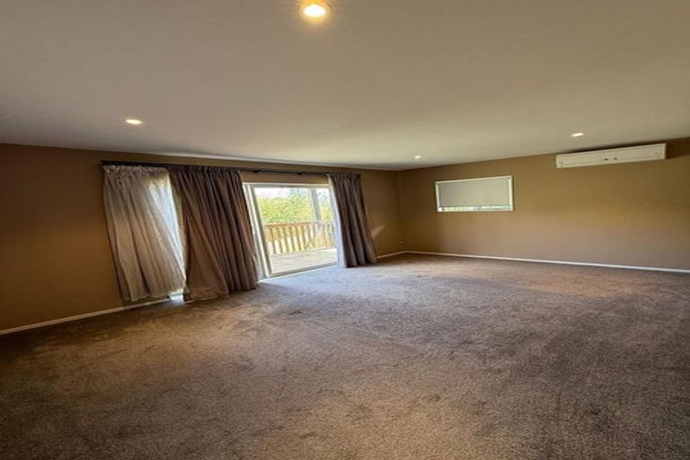 Photo of property in 51b West Coast Road, Glen Eden, Auckland, 0602