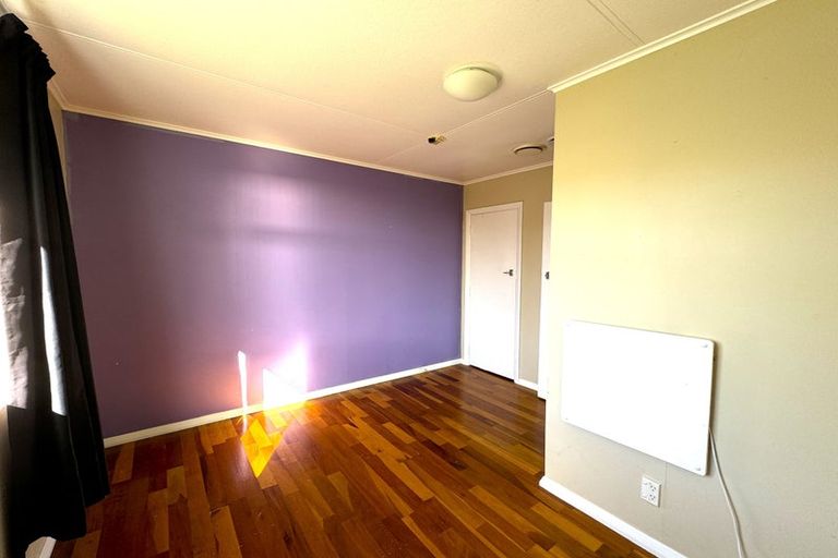 Photo of property in 3 Kupe Place, Highbury, Palmerston North, 4412