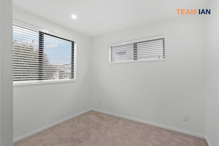 Photo of property in 19c Farwood Drive, Henderson, Auckland, 0612