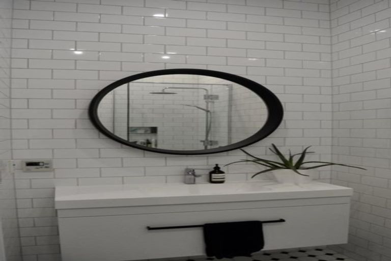 Photo of property in 15 George Street, Thorndon, Wellington, 6011