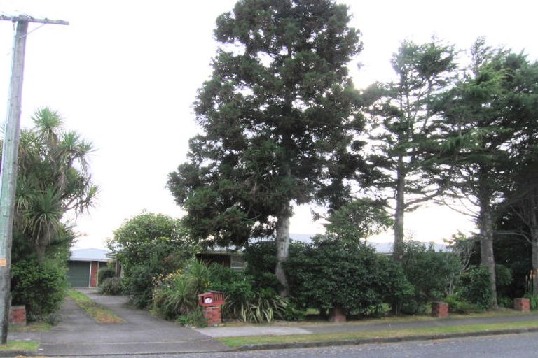 Photo of property in 53 Rimu Street, Waikanae, 5036