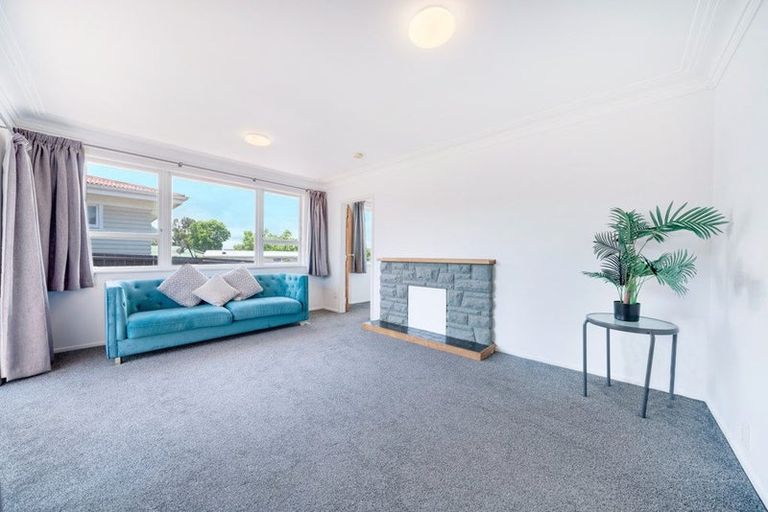 Photo of property in 9 O'connell Street, Manurewa, Auckland, 2102