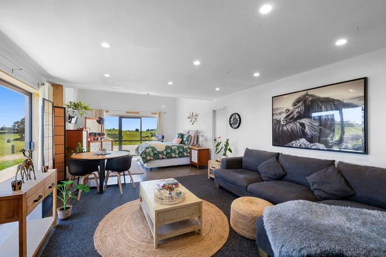 Photo of property in 401a Smart Road, Hillsborough, New Plymouth, 4372