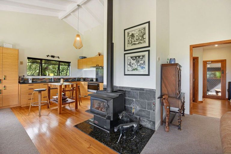 Photo of property in 100 Rocklands Road, Clifton, Takaka, 7183