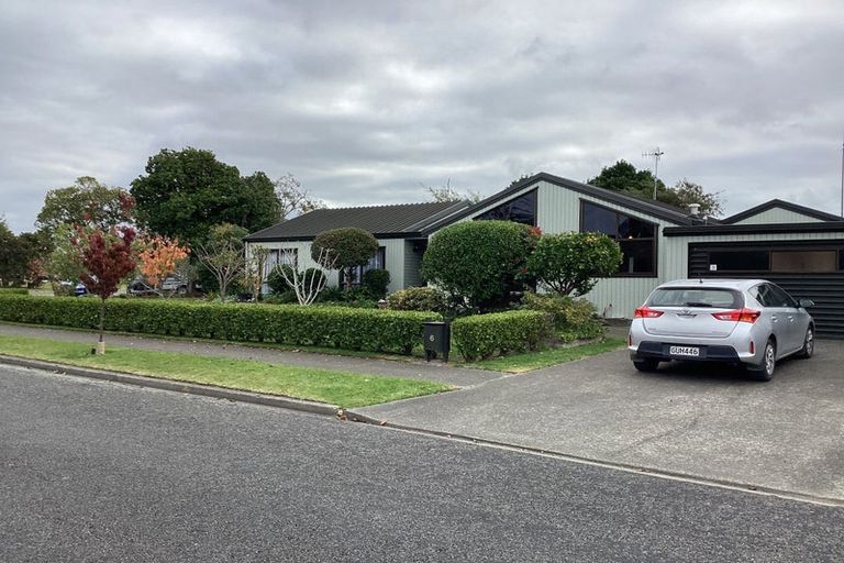 Photo of property in 6 Donegal Crescent, Tamatea, Napier, 4112