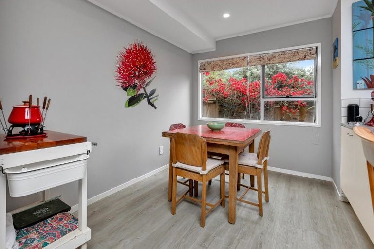 Photo of property in 7a Kuparu Place, Ruakaka, 0116