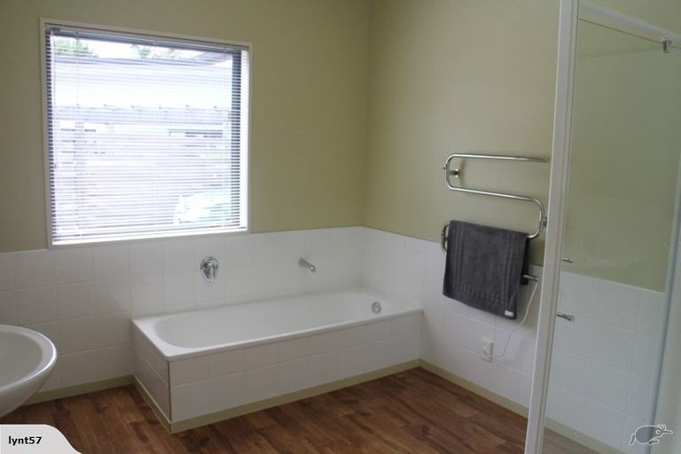 Photo of property in 3 Charles Court, Lake Hawea, Wanaka, 9382