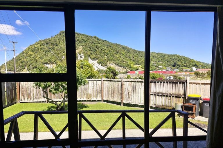 Photo of property in 182 Bright Street, Cobden, Greymouth, 7802