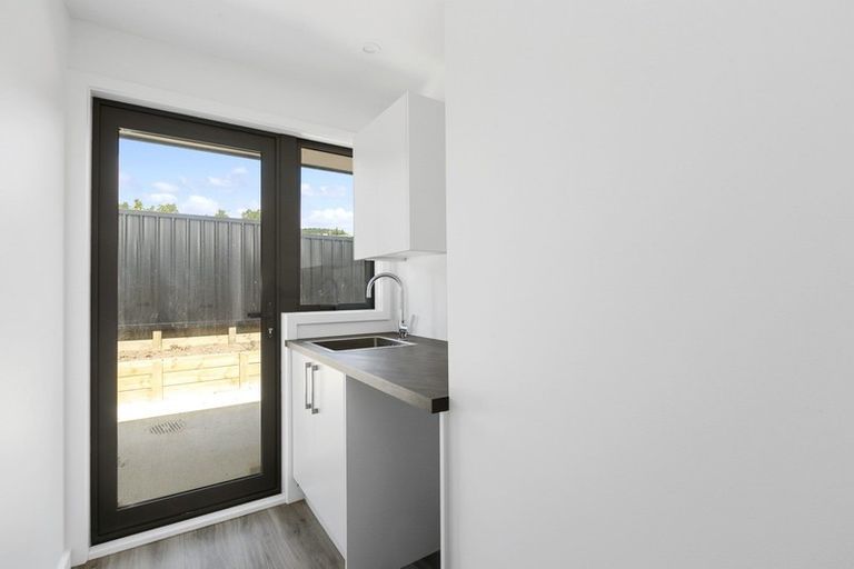 Photo of property in 4 Chatham Street, Waihola, Milton, 9073