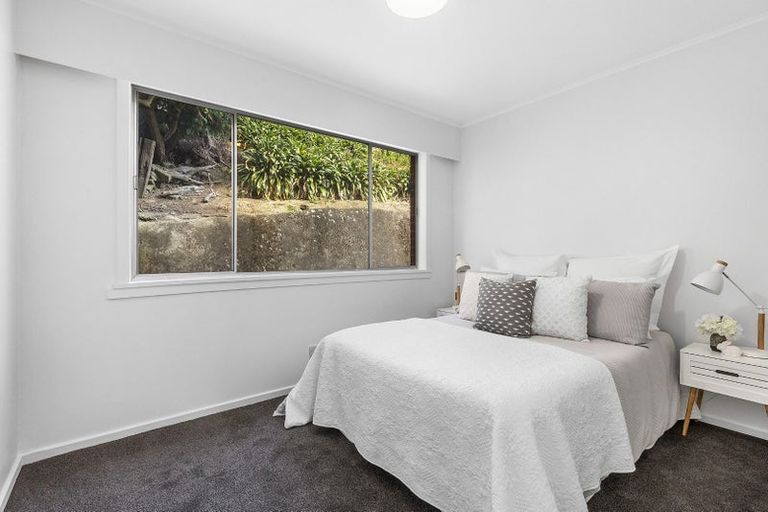 Photo of property in 1/153 Main Road, Tawa, Wellington, 5028