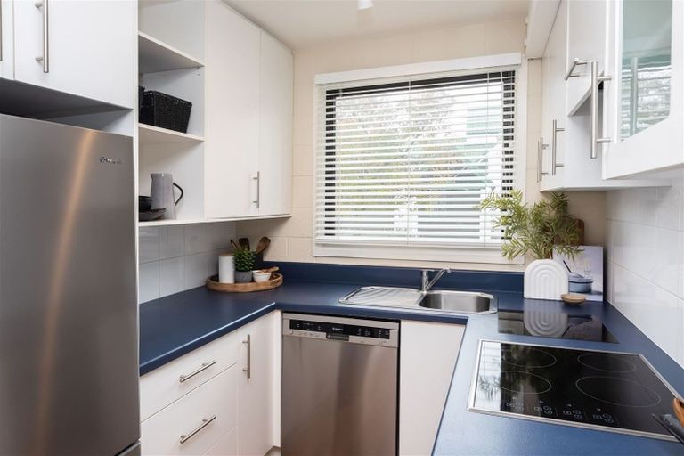 Photo of property in 13/12 Shrewsbury Street, Merivale, Christchurch, 8014