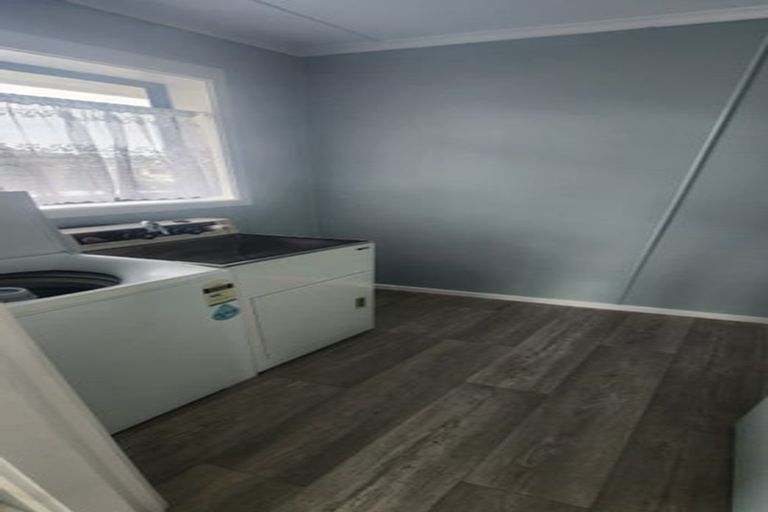 Photo of property in 12 Wye Street, Newfield, Invercargill, 9812