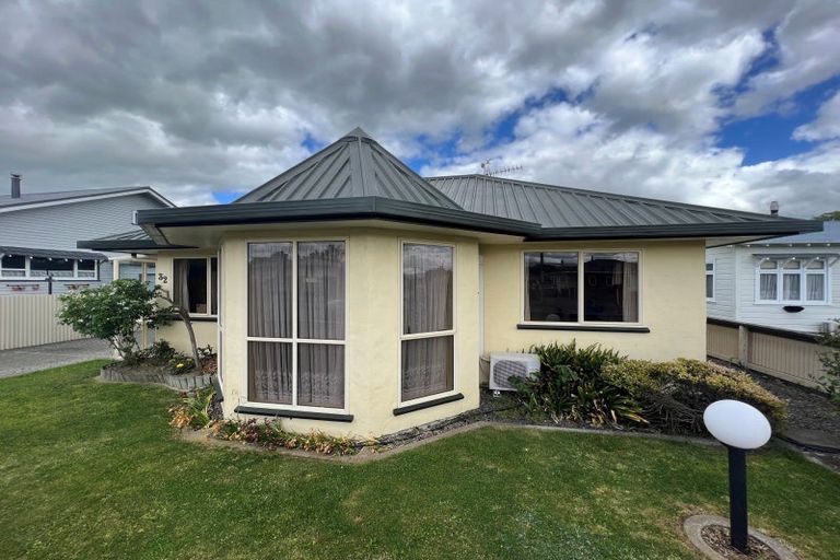 Photo of property in 32 Waterloo Street, Dannevirke, 4930