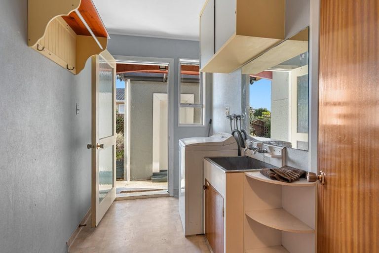 Photo of property in 5 Balmoral Place, Stoke, Nelson, 7011