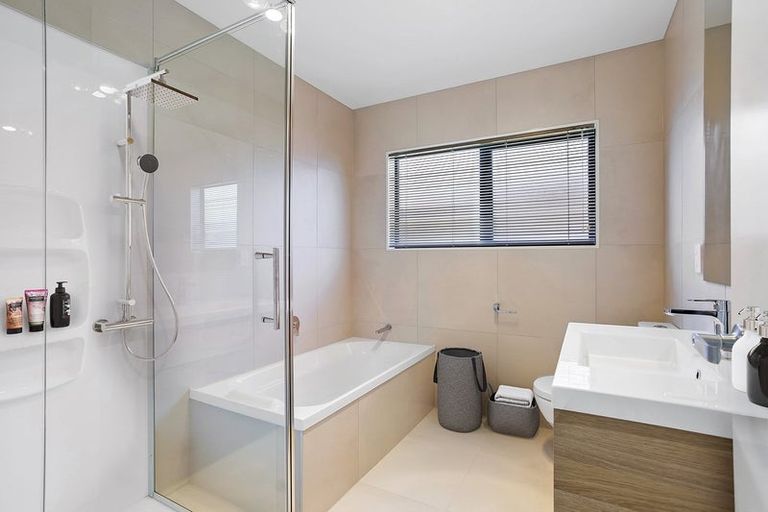 Photo of property in 27 Exmoor Road, Karaka, Papakura, 2113