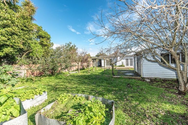 Photo of property in 22 Kotuku Street, Castlecliff, Whanganui, 4501