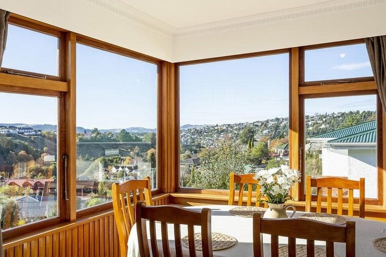 Photo of property in 4 Colquhoun Street, Glenross, Dunedin, 9011