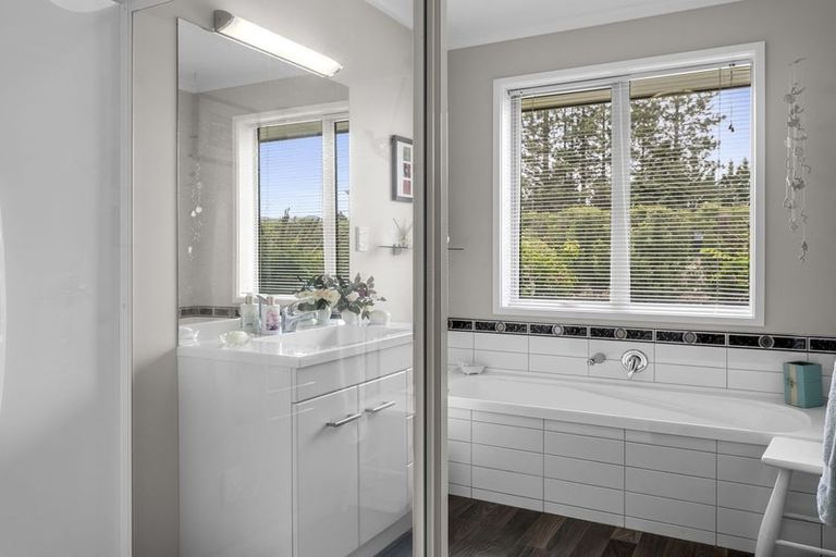 Photo of property in 203 Glen Lyon Road, Twizel, 7901