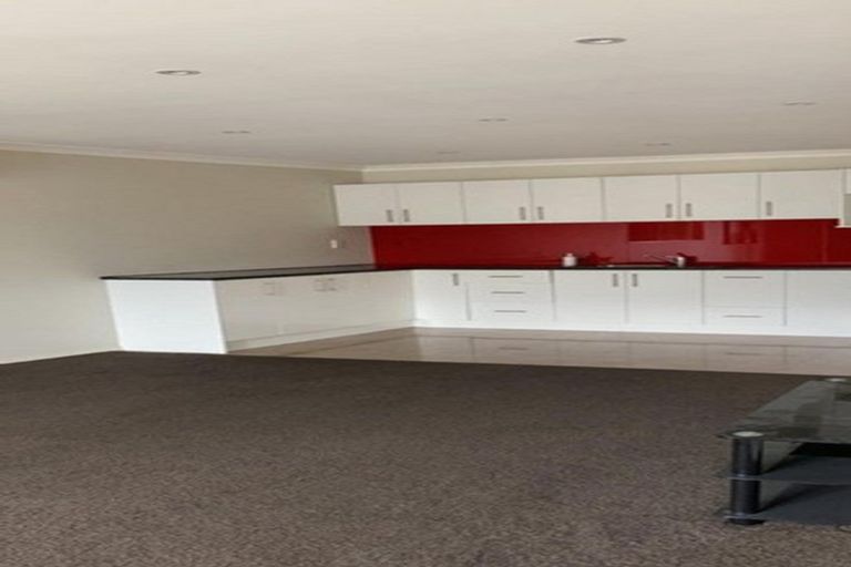 Photo of property in 5 Dawood Place, The Gardens, Auckland, 2105